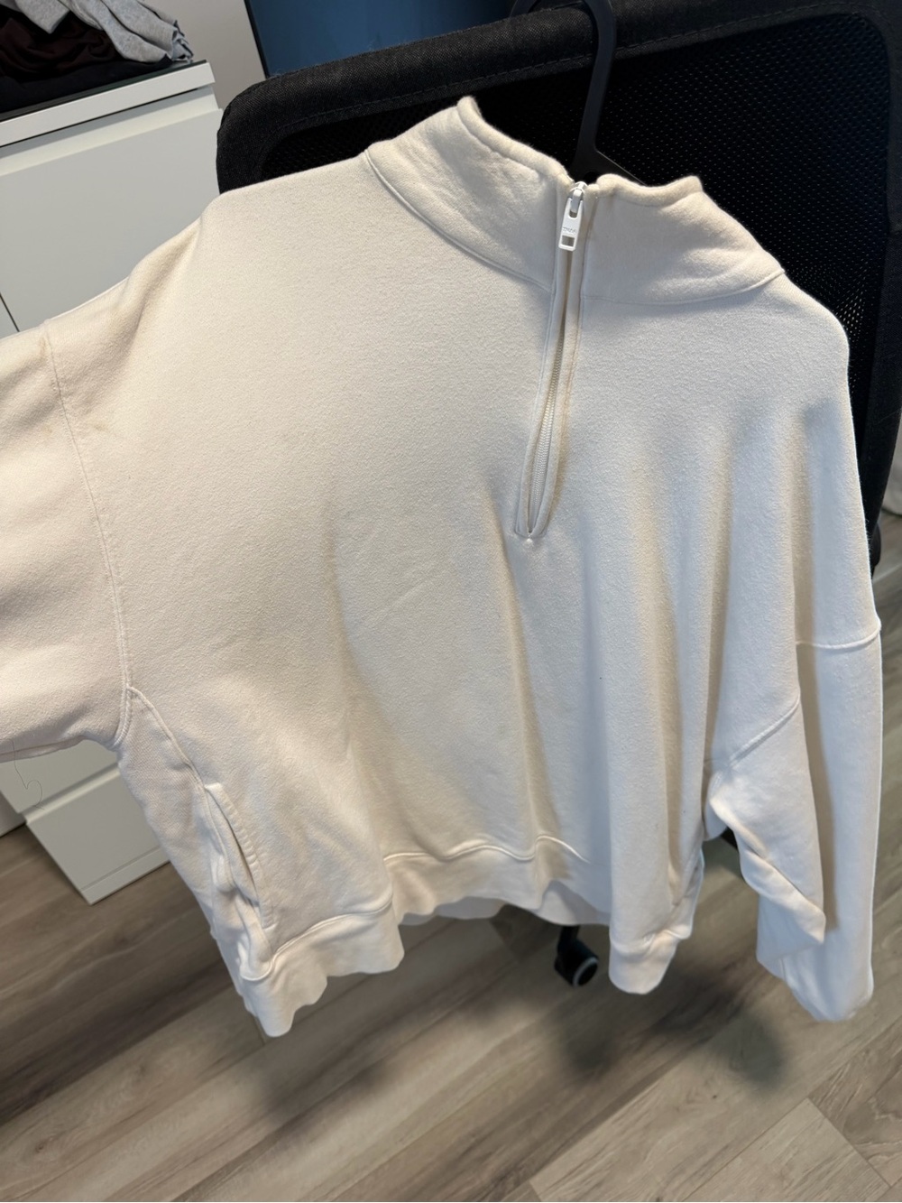 Aritzia TNA Terry Fleece Boyfriend 1/4 Zip Sweatshirt – White – Large